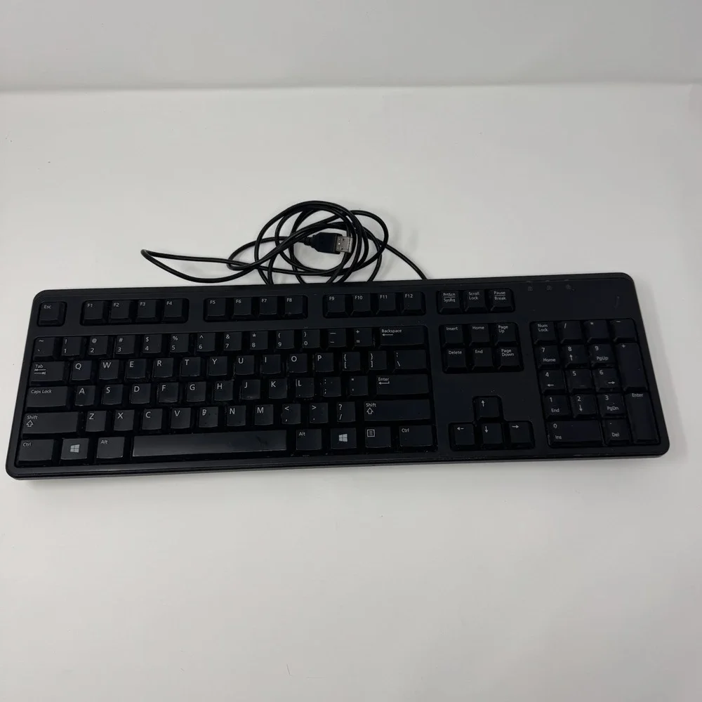 Dell KB212-B USB Quiet Key Keyboard - Black - Tested